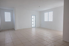 Load image into Gallery viewer, Vendida Urb. Ocean Park, Vega Baja