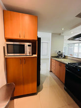 Load image into Gallery viewer, Vendida Urb. River Garden, Canovanas