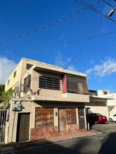 Load image into Gallery viewer, SOLD Propiedad de uso mixto en el Casco Urbano de Vega Baja
