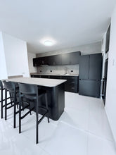 Load image into Gallery viewer, Apartamento Parkside, Guaynabo