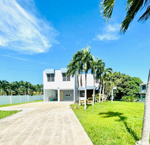 Load image into Gallery viewer, Vendida Urb. Haciendas del Caribe, Toa Alta