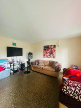 Load image into Gallery viewer, Sold Propiedad Multifamiliar en Urb. Sierra Bayamón, Bayamón