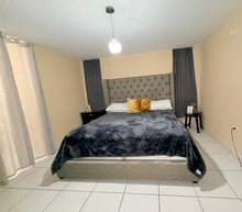 Load image into Gallery viewer, Opcionada Urb. Paisajes de Dorado en Dorado