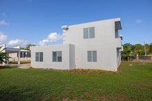 Load image into Gallery viewer, Vendida Urb. Ocean Park, Vega Baja