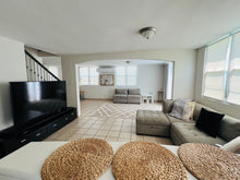 Load image into Gallery viewer, Vendida Las Palmas de Cerro Gordo, Vega Alta