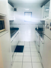 Load image into Gallery viewer, Jardines de Valencia, San Juan