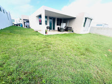 Load image into Gallery viewer, Vendida Isla de Roque Estates, Barceloneta