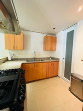 Load image into Gallery viewer, Vendida Urb. River Garden, Canovanas