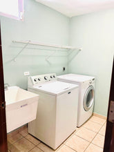 Load image into Gallery viewer, Vendida Las Palmas de Cerro Gordo, Vega Alta