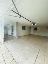 Load image into Gallery viewer, Vendida Urb. Sierra Linda, Bayamón