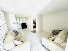 Load image into Gallery viewer, Vendida Parcelas Magueyes, Barceloneta