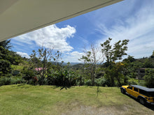 Load image into Gallery viewer, Vendida Propiedad Comercial Uso Mixto en Barrio Guavate en Cayey
