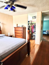 Load image into Gallery viewer, SOLD Parque Juliana, Carolina