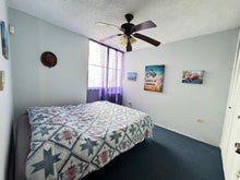 Load image into Gallery viewer, Vendido Cond. Rexville Park, Bayamón