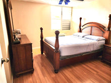 Load image into Gallery viewer, SOLD Parque Juliana, Carolina