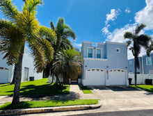 Load image into Gallery viewer, Vendida Las Palmas de Cerro Gordo, Vega Alta