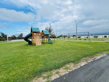 Load image into Gallery viewer, Vendida Isla de Roque Estates, Barceloneta