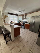 Load image into Gallery viewer, Vendida Las Palmas de Cerro Gordo, Vega Alta