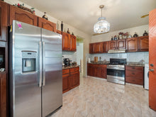 Load image into Gallery viewer, Palmas Altas, Barceloneta