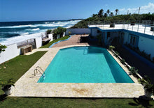 Load image into Gallery viewer, Villa Catalina – Una joya frente al mar en Islote, Arecibo