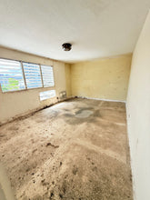 Load image into Gallery viewer, Vendido Condominio Piccioni, Condado