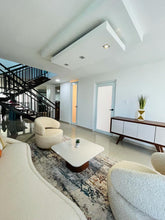 Load image into Gallery viewer, Vendida Urb. River Garden, Canovanas