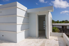 Load image into Gallery viewer, Vendida Urb. Ocean Park, Vega Baja