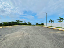 Load image into Gallery viewer, Vendida Isla de Roque Estates, Barceloneta