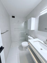 Load image into Gallery viewer, Apartamento Parkside, Guaynabo