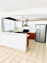 Load image into Gallery viewer, Vendida Las Palmas de Cerro Gordo, Vega Alta