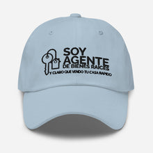 Load image into Gallery viewer, GORRA SOY AGENTE DE BIENES RAICES Y CLARO QUE VENDO TU CASA RAPIDO