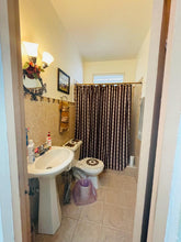 Load image into Gallery viewer, Hermanas Dávila, Bayamón