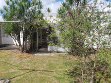 Load image into Gallery viewer, Sold Hermanas Dávila, Bayamón