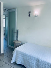 Load image into Gallery viewer, Park West, Bayamón