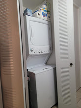 Load image into Gallery viewer, Vistas de la Vega, Vega Alta