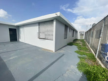 Load image into Gallery viewer, Sold Urb. Villa Carolina, Carolina