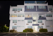 Load image into Gallery viewer, Vendido Condo. Brisas de Parque Escorial en Carolina
