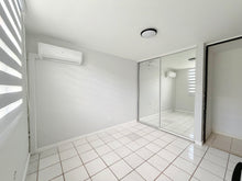 Load image into Gallery viewer, Balcones de Monte Real, Carolina
