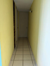 Load image into Gallery viewer, Opcionado Condominio Torres de Andalucía en San Juan
