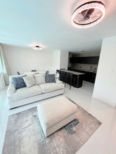 Load image into Gallery viewer, Apartamento Parkside, Guaynabo
