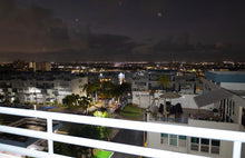 Load image into Gallery viewer, Vendido Condo. Brisas de Parque Escorial en Carolina
