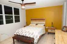 Load image into Gallery viewer, Vendido Condo. Brisas de Parque Escorial en Carolina
