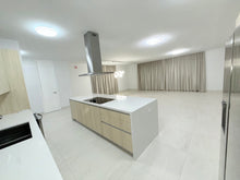 Load image into Gallery viewer, Riviera Parkview, Bayamón
