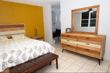 Load image into Gallery viewer, Vendido Condo. Brisas de Parque Escorial en Carolina
