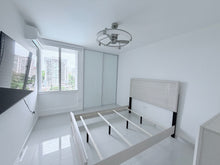 Load image into Gallery viewer, Apartamento Parkside, Guaynabo
