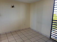 Load image into Gallery viewer, Opcionado Condominio Torres de Andalucía en San Juan
