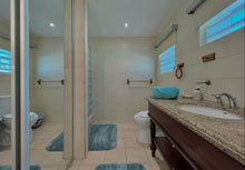 Load image into Gallery viewer, Villa Catalina – Una joya frente al mar en Islote, Arecibo
