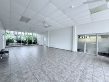 Load image into Gallery viewer, Apartamento Parkside, Guaynabo
