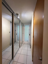 Load image into Gallery viewer, Opcionada Urb. Paisajes de Dorado en Dorado
